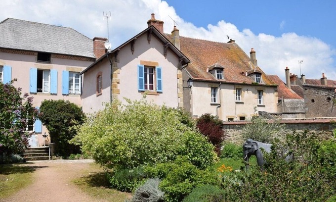 Souvigny House | Clos Monade in the heart of Bourbonnais