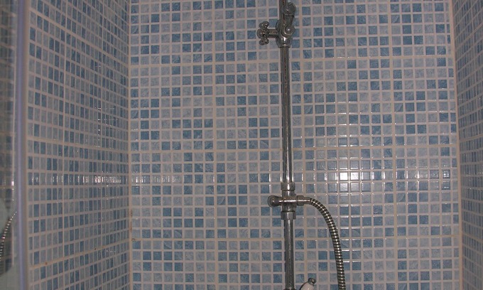 Bedarrides Apartment | Close Avignon, Pretty house with swimming pool