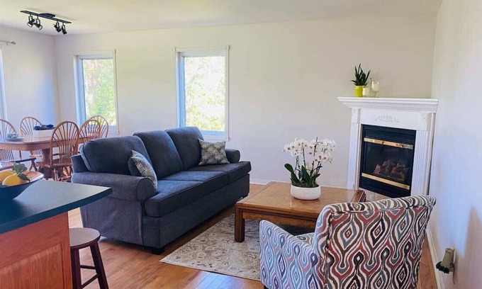 Clearview House | Close to Creemore, Wasaga, Mad River Golf, Blue Mtn!