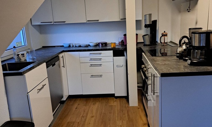 Friedrichshafen Apartment | Close to the city, good public transport connections, good infrastructure