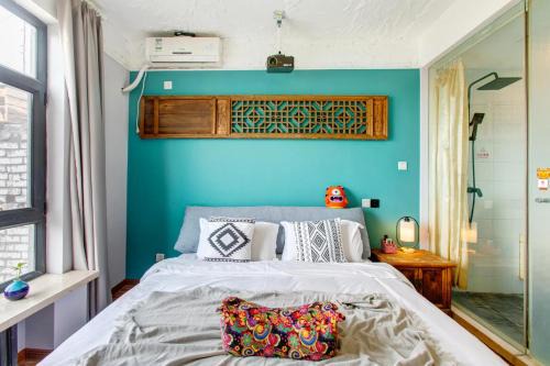Xinghualing Qu House | Cloth Tiger Inn