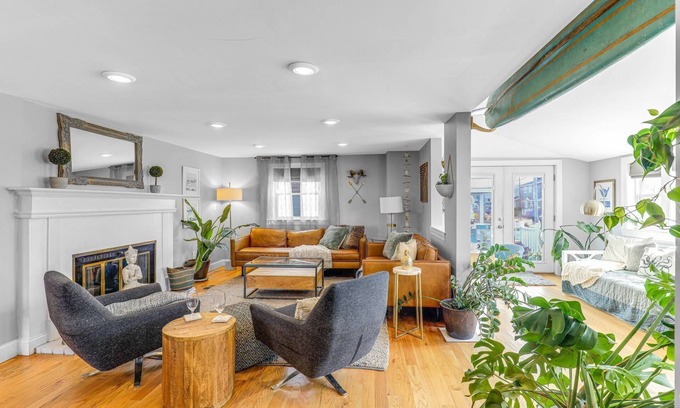 Newburyport House | Cloud Break: Stunning Waterview and Coastal Breezes - Your Newburyport Dream Vacation!