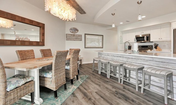Mexico Beach Apartment | Club at Mexico Beach 2E by Pristine Properties Vacation Rentals