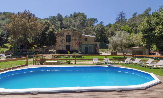 Santa Susanna Villa | Club Villamar - Charming farmhouse in Santa Susanna, 6 km from the beach, near Montnegre Natural .