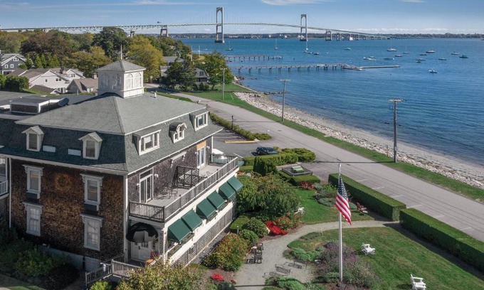 Jamestown Resort | Club Wyndham Bay Voyage Inn