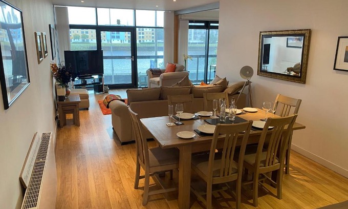 Glasgow Westend Apartment | Clydeside Apartment COP26 - Glasgow