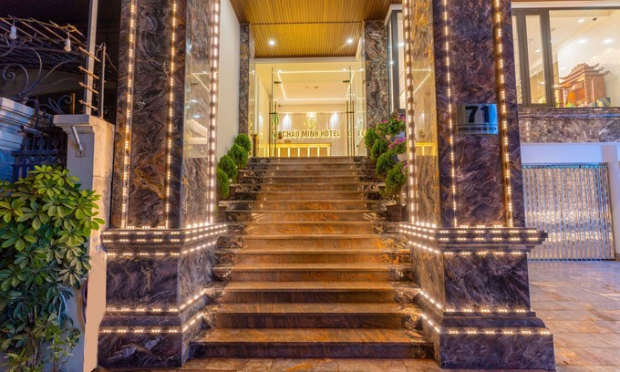 Hai Phong Hotel | CM Hotel & Apartment
