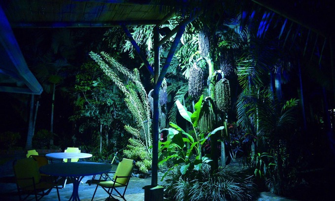Santagueda House | Complete house with lush vegetation, hot water Jacuzzi for 12 people