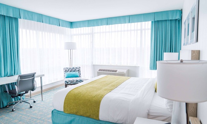 Langley Hotel | Coast Hotel & Convention Centre Langley City