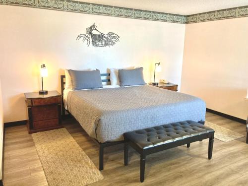 San Simeon Hotel | Coast Riders Inn