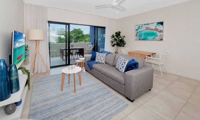 Cairns North Apartment | Coastal 2-Bed with Parking & Pool by the Ocean