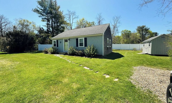 Pocasset Cottage | Coastal Cottage in Pocasset - 0.5 mile to beach