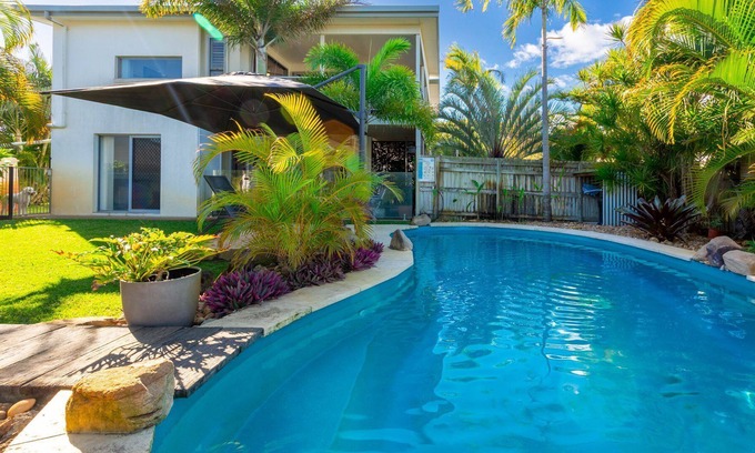 Mulambin House | Coastal Gem!? I'll say.