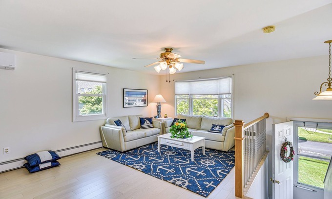 Newport East House | Coastal Home: 1 Mi to Beach, 2 Mi to Dtwn Newport!