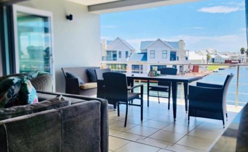 Marina Martinique Apartment | Coastal Life 21 Kingston Place Marina Martinique