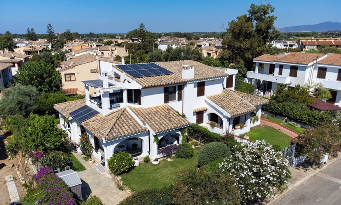 Capitana Villa | Coastal Paradise in Sardinia, your exclusive refuge by the sea!