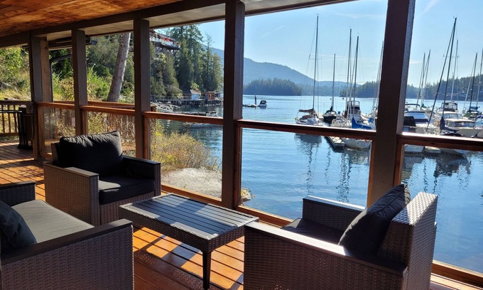 Garden Bay Ski Chalet | Coastal Serenity Chalet