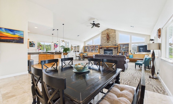 Westport Apartment | Coastin’ in Comfort