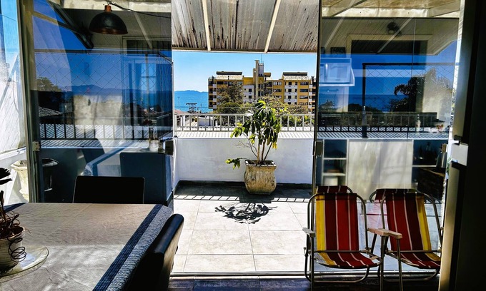 Canasvieiras Apartment | Cobertura com Vista mar a 1 Quadra da Praia