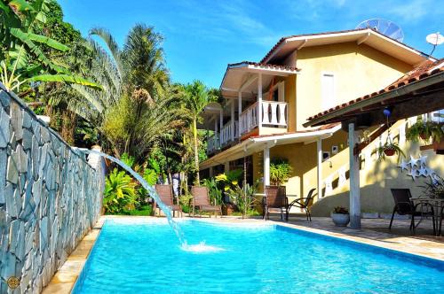 Camburi House | Coco Bambu Cambury