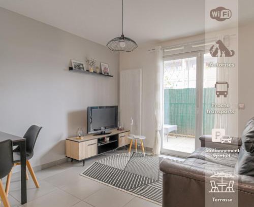 Les Poulettes Apartment | Cocon urban Terrasse et Stationnement gratuit