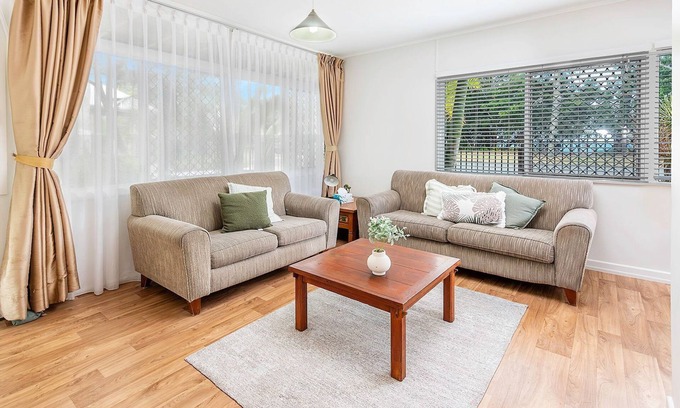 Scarness Apartment | Coconut Palms Two Bedroom Apartment - CoastHM