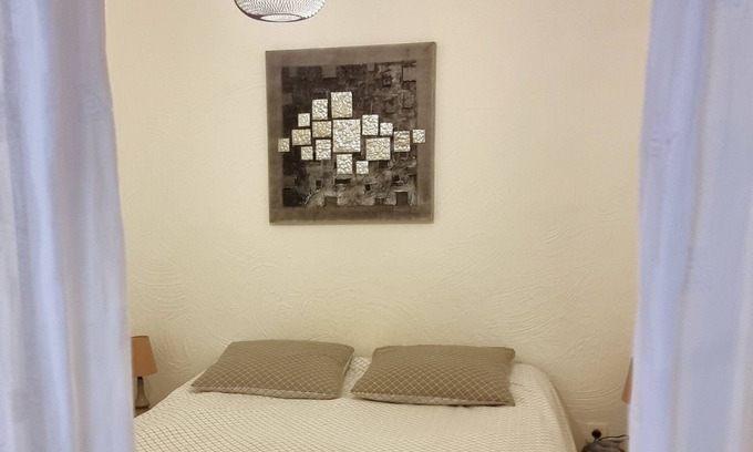 Digne-les-Bains Apartment | Coeur de ville, T2, pedestrian street, Digne les Bains