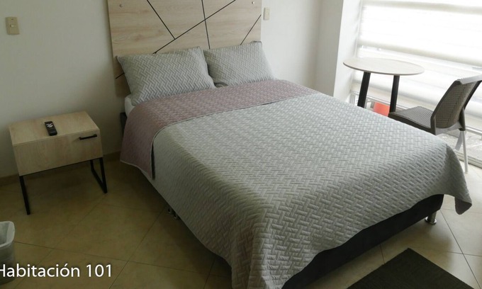 Antiguo Country House | Cohome Heroes