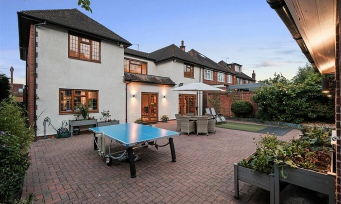 Seisdon House | Cohost Partners Luxury Family Retreat Birmingham