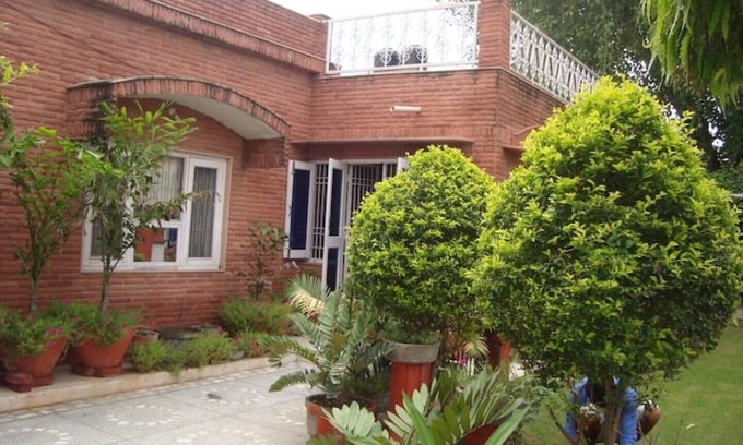 Agra House | Col Sharma's Homestay A/C Room