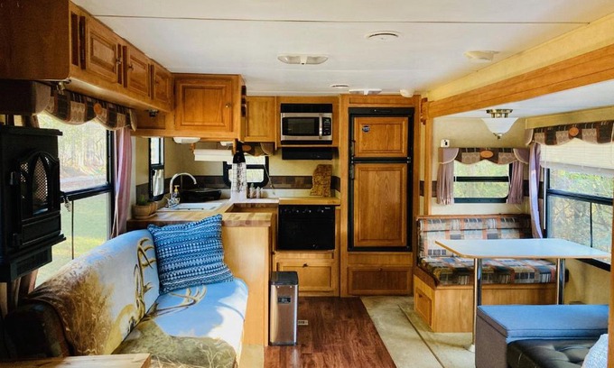 Tylertown House | Colby's River Retreat