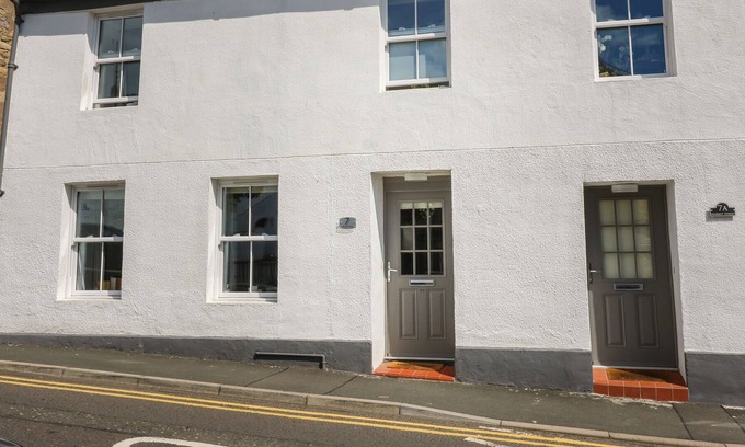 Coldstream Cottage | COLDSTREAM COTTAGE, family friendly, with a garden in Coldstream
