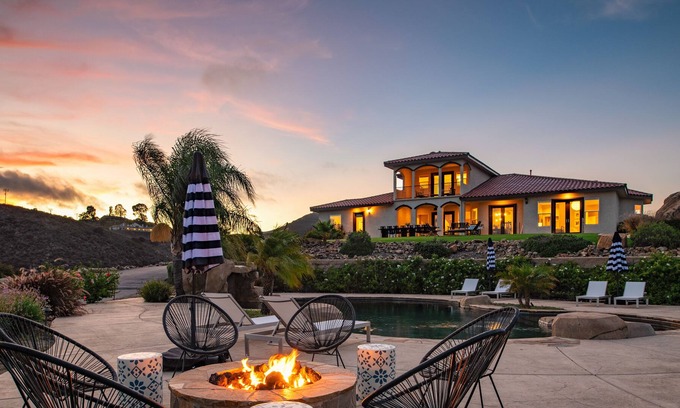 Murrieta Villa | Colina by AvantStay | Private Mountain Top Oasis w/ Pool, Hot Tub, Putting Green