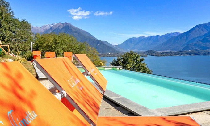 Vercana House | Collinetta Orchidea Bungalow Holiday Apartment with Pool