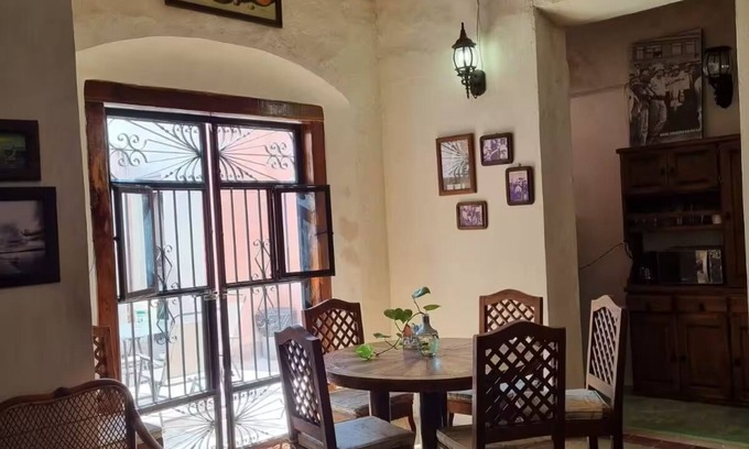 Zona Centro House | Colonial House "Revolución" in the old neighborhood of San Román