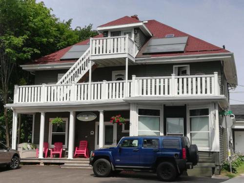 Charlottetown Bed & Breakfast | Colonial Charm Inn Bed & Breakfast
