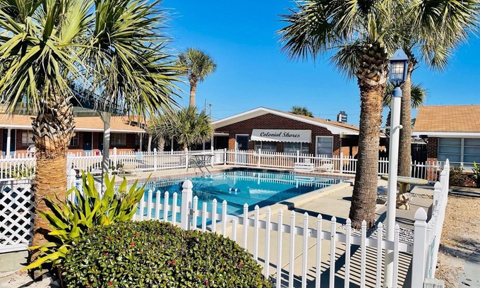 Bel Air Hotel | Colonial Shores