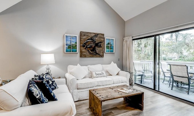 Shipyard Plantation Apartment | Colonnade Club 158