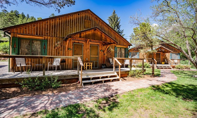 Evergreen Cabin | Colorado Bear Creek Cabin 6