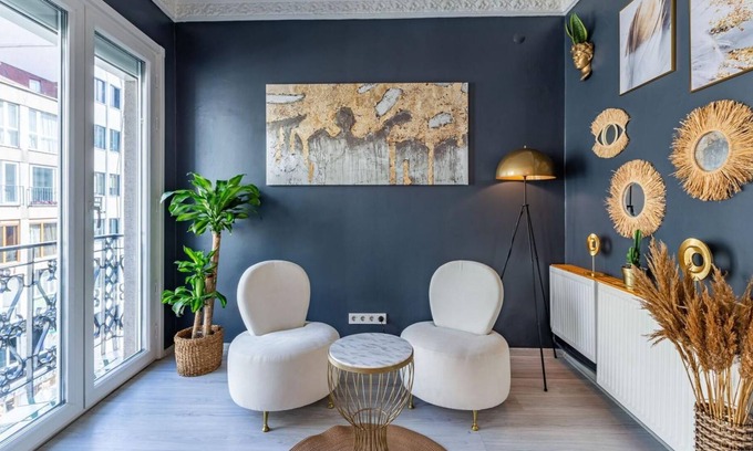Nisantasi Apartment | Colorful Breezy Apartment Close Trendy Attractions in the Heart of Nisantasi
