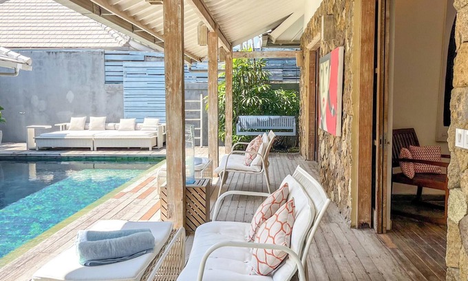 Sunset Road Villa | Colorful & Sleek-Modern 3Beds Private Villa Next To Seminyak