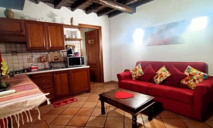 Monti Apartment | Colosseum - Promo Historic Apartment "La Romana