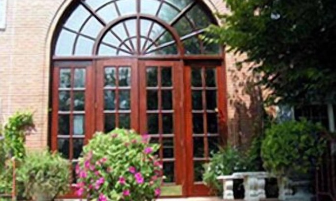 Colts Neck Hotel | Colts Neck Inn Hotel