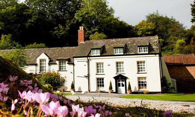 Holford Hotel | Combe House Hotel