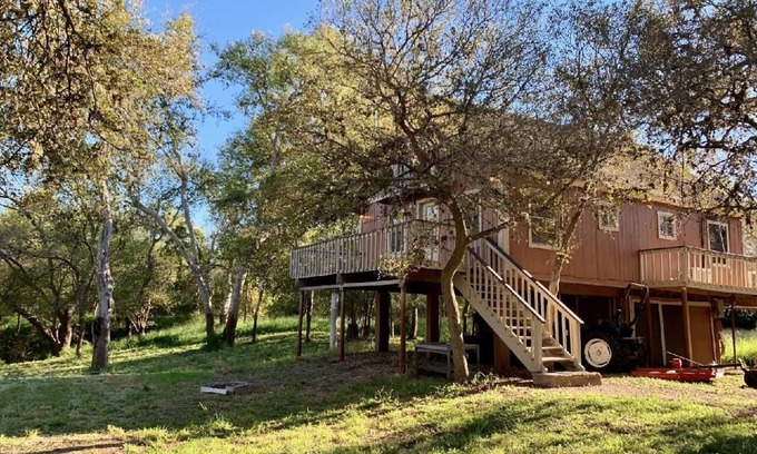 Mathis House | Come Home to the Country