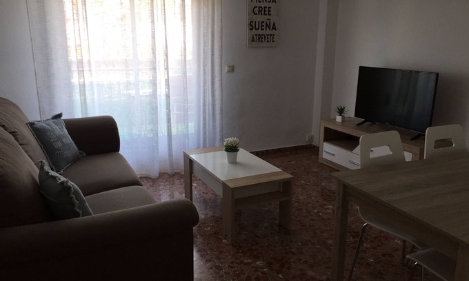 San Vicente del Raspeig Condo | Comfortable four bedroom apartment near the beach