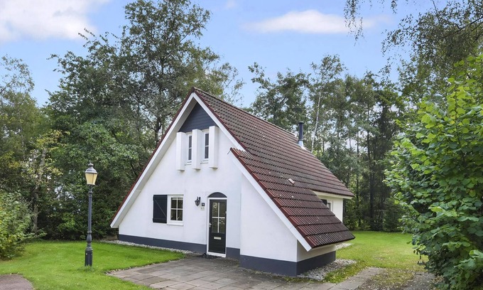 Enter House | Comfort 4-person bungalow in the holiday park Landal Landgoed De Elsgraven