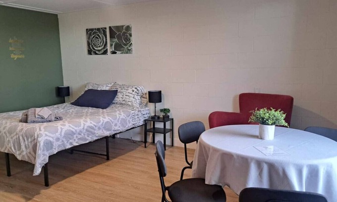 Ste Anne de Beaupre Apartment | Comfort apartment 10