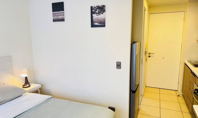 Las Rejas Apartment | Comfort & Convenience
