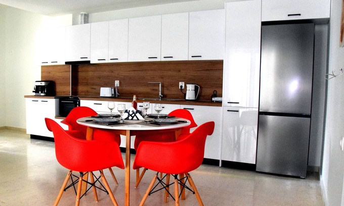 Kalamata Apartment | Comfort Holidays